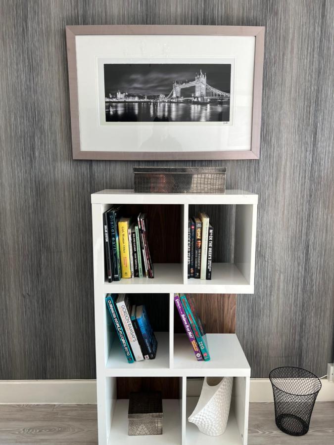 伦敦Cityscape Serenity: 10Th Floor Oasis Near City Airport, Excel & 02公寓 外观 照片